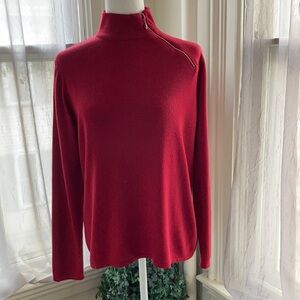 Red turtle neck sweater size XL Luxe 360